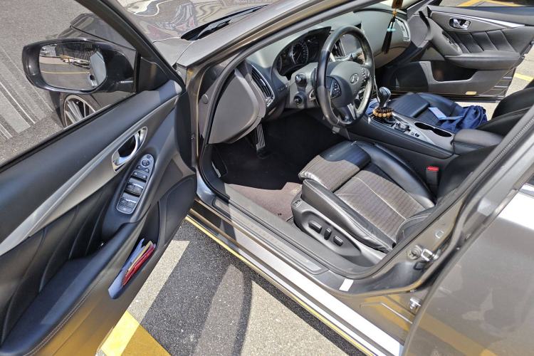 Used Infiniti Q50L 2016 2.0T Elite Sport Edition Driver Seat