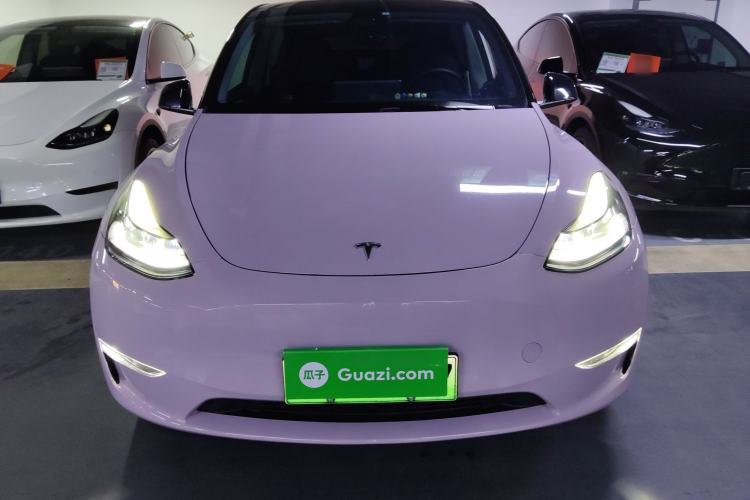 Used Tesla Model Y 2023 Long-Range All-Wheel-Drive Version