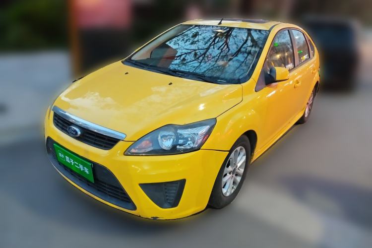 Used Ford Focus 2012 Hatchback Classic 1.8L Manual Fashion Edition
