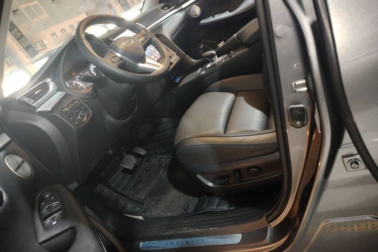 Used Infiniti QX50 2018 2.0T Two-Wheel Drive Fashion Edition