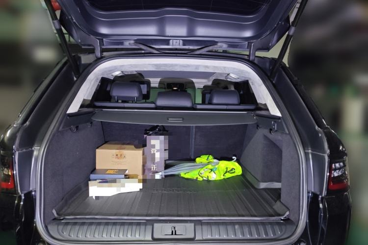 Used Land Rover Range Sport 2016 3.0 SC V6 HSE Trunk