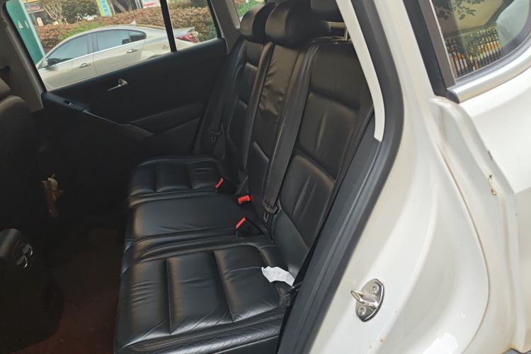 Used Volkswagen Tiguan 2012 2.0 TSI Automatic All-Wheel Drive Flagship Edition Left Rear Seat