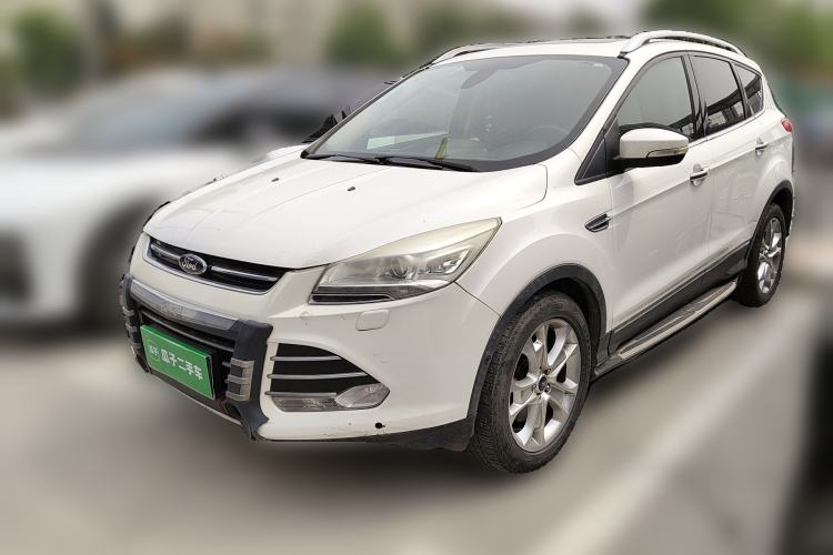 Used Ford Kuga 2015 2.0L GTDi Four-Wheel-Drive Sport Model