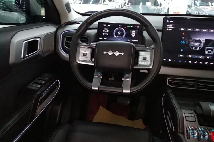 Used Formula Leopard Titanium 3 2025 501KM All-Wheel Drive Intelligent Driving Ultra Version
