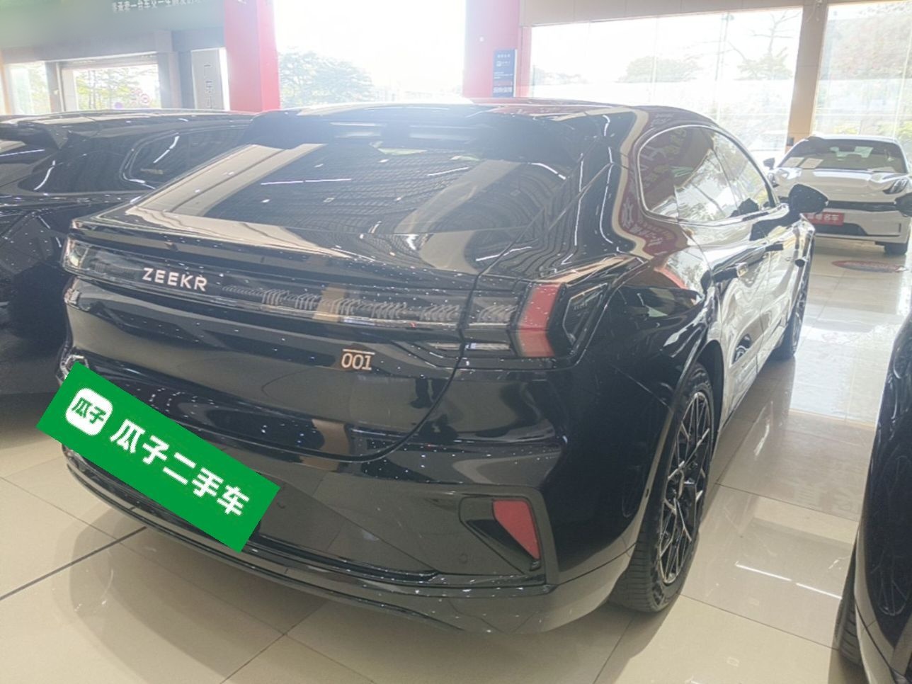 Zeekr 001 2025 WE Edition 95 kWh All-Wheel Drive — снимка 6
