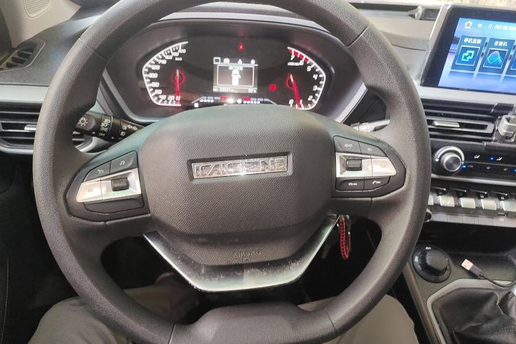 Used Chana F70 2020 2.4T Gasoline 4x4 Luxury Edition China VI Standard Short Wheelbase 4K22D4T
