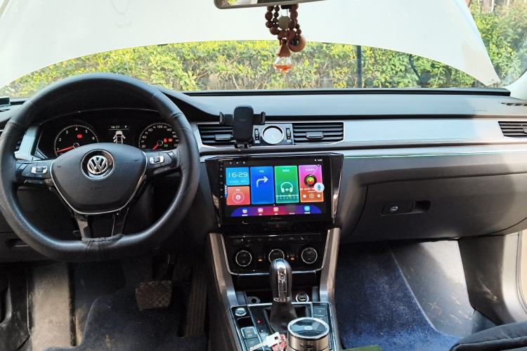 Used Volkswagen Passat 2017 330TSI DSG Luxury Edition
