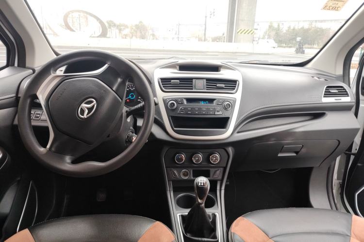 Used FAW Yingzhi G5 2017 1.5L Manual Weekend Edition
