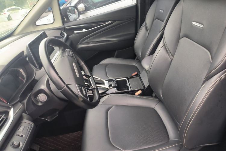 Used SAIC MAXUS G50 2019 1.5T Automatic Luxury Edition China VI Standard
