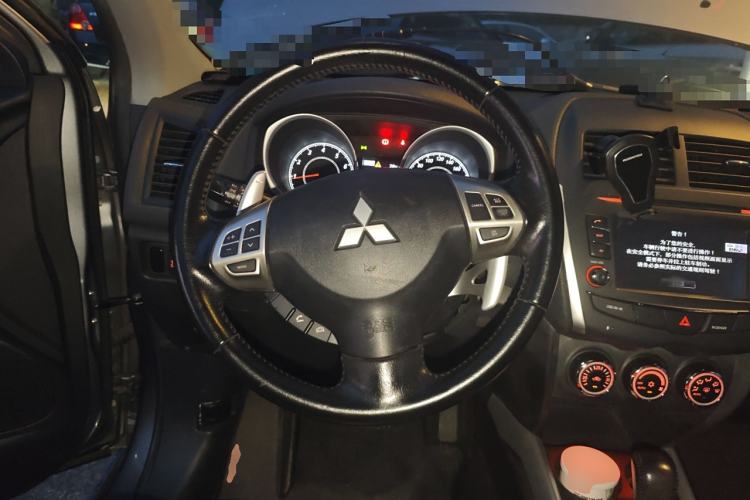 Used Mitsubishi ASX 2013 2.0L CVT 4x4 Flagship Edition Steering Wheel