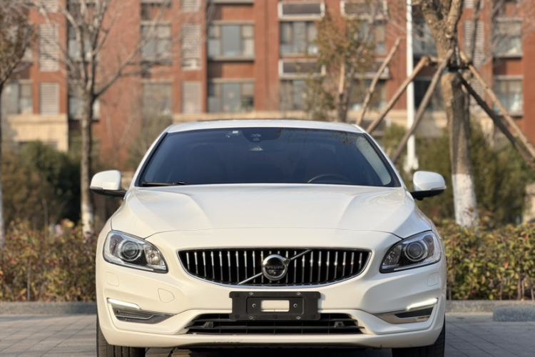 Used Volvo S60 2019 S60L Facelift T5 Intelligent Advanced Edition
