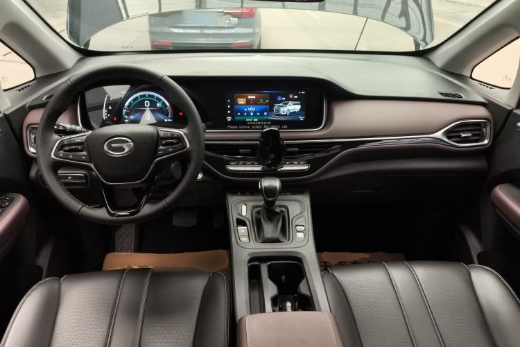 Used GAC Trumpchi M6 2023 PRO 270T DCT Luxury Edition
