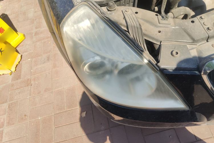 Used Buick Excelle 2011 1.6LX-AT Right Front Headlight