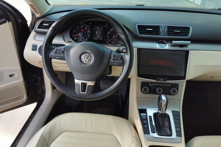 Used Volkswagen Magotan 2013 1.8TSI Premier Model