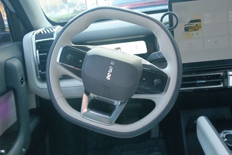 Used iCAR 03 2024 501km Four-wheel Drive Long-range Intelligent Driving Edition