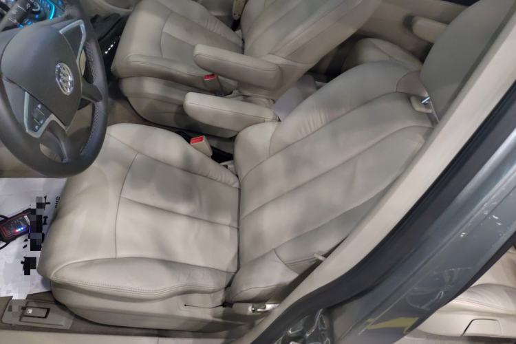 Used Buick GL8 2015 2.4L Luxury Business Premium Edition Left Front Seat