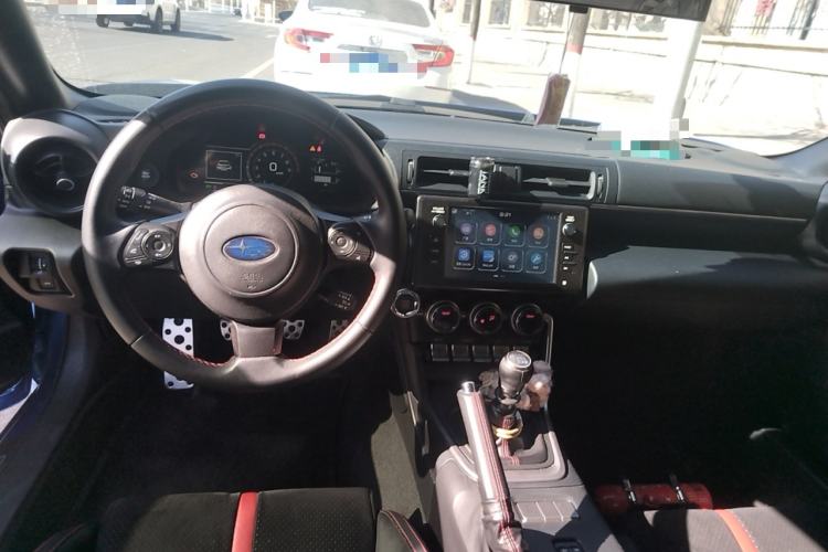 Used Subaru BRZ 2022 2.4L Manual Version Center Console