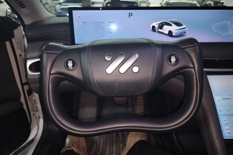 Used IM L6 2024 Max Standard Edition Steering Wheel