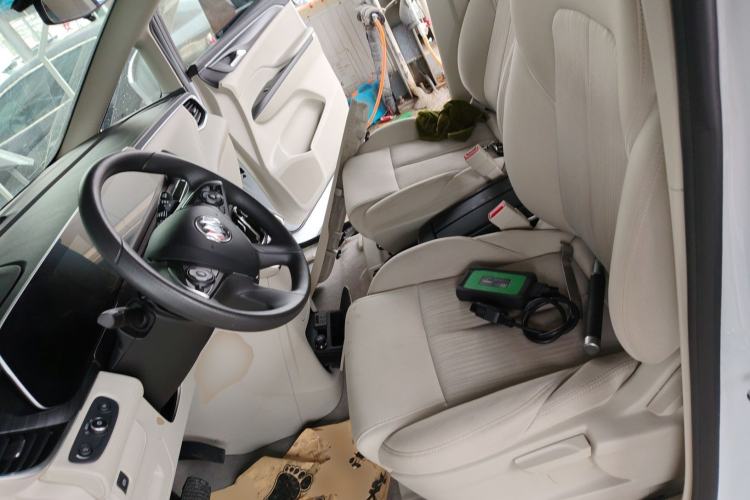 Used Buick GL8 2023 ES Lu Zun Comfort Model
