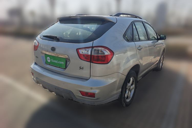 Used BYD S6 2011 2.0L Manual Luxury Version