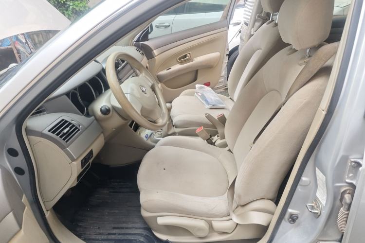 Used Nissan Sylphy 2016 Classic 1.6XE Manual Leading Edition Left Front Seat