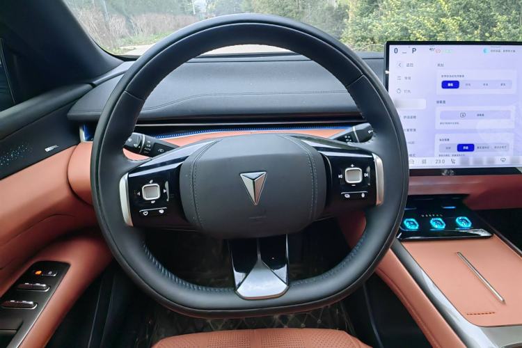 Used Deepal L07 2025 300Ultra with DeepBlue Intelligent Driving AD PRO Extended-Range Version
