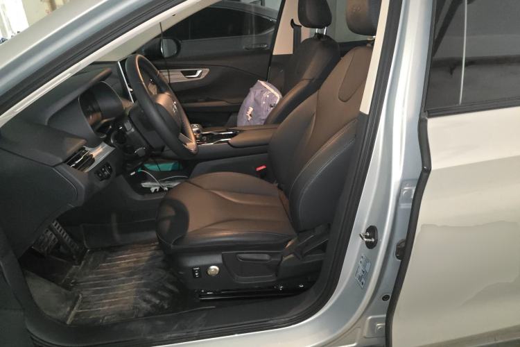 Used Hongqi E-QM5 2023 620km PLUS
