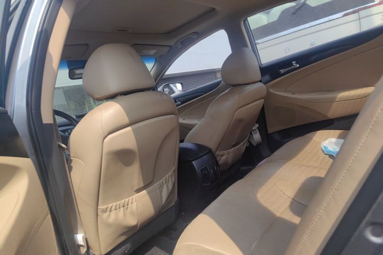 Used Hyundai Sonata 2011 2.0L Automatic Prestige Edition Left Rear Seat