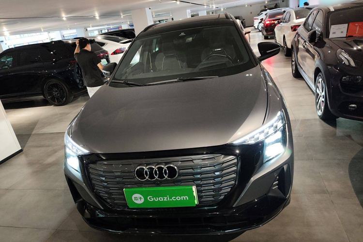 Used Audi Q5 e-tron 2022 40 e-tron Starlight Edition Mech Kit
