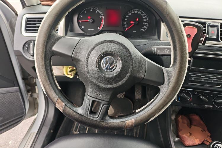 Used Volkswagen Santana 2013 1.4L Manual Comfort Edition
