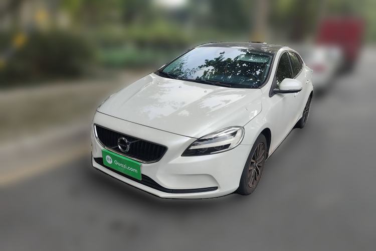 Used Volvo V40 2017 T3 Zhiyi Edition