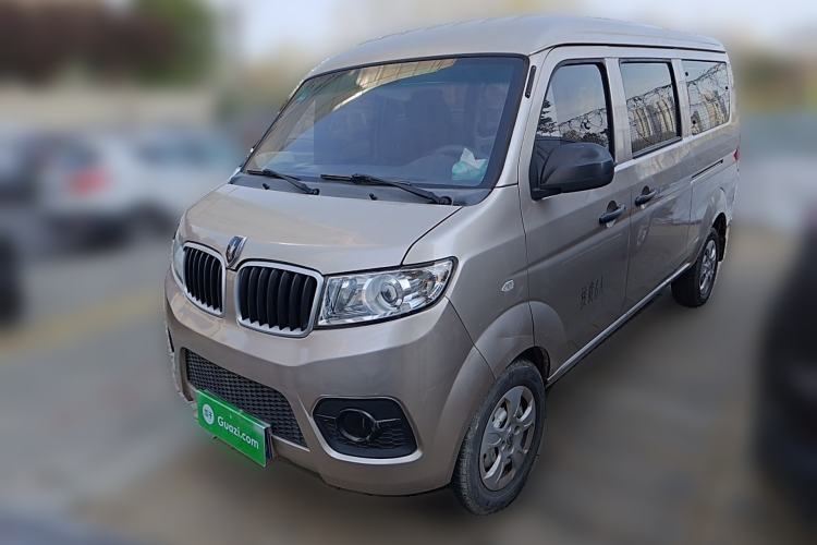 Used Jinbei Hiace X30 2020 1.5L Super-Comfortable Version China VI Standard SWC15M