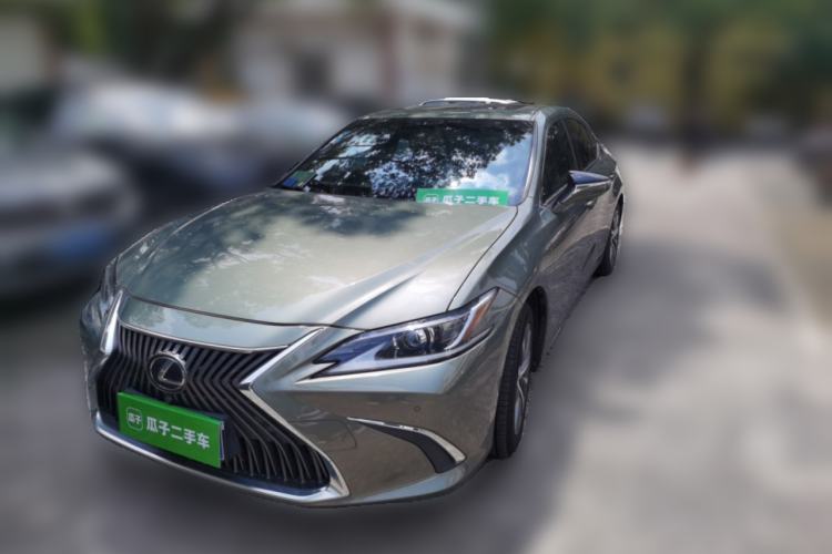 Used Lexus ES 2020 200 Excellence Edition Guazi used car, China used car export, Used car for sale, Used  cars, Cheapest cars for sale