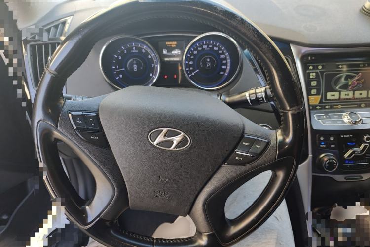 Used Hyundai Sonata 2014 2.0L Automatic Luxury Edition
