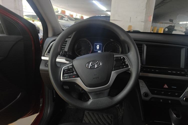 Used Hyundai Elantra (6th Generation / Lingdong) 2016 1.6L Automatic ZhiXuan – Elite Version Steering Wheel