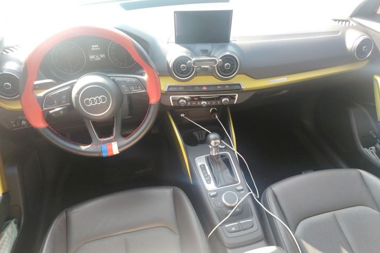Used Audi Q2L 2018 35 TFSI Fashion Dynamic Version China VI Emission Standard

