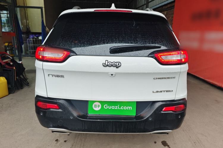 Used Jeep Cherokee 2017 2.4L Leading Smart Edition