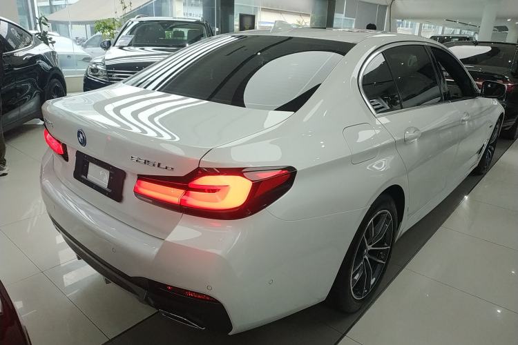 Used BMW 5 Series New Energy 2022 Restyled 535Le M Sport Package Rear Right 45 Deg