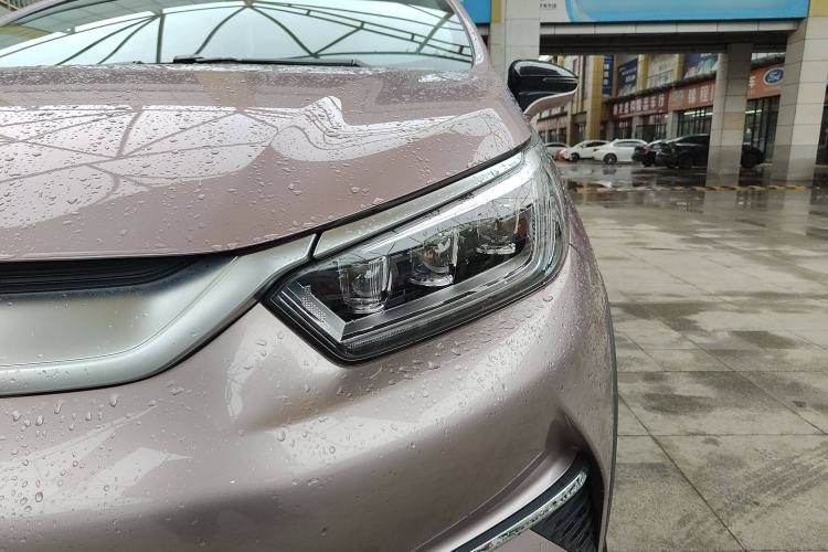 Used BYD Yuan Pro 2023 320KM Luxury Version