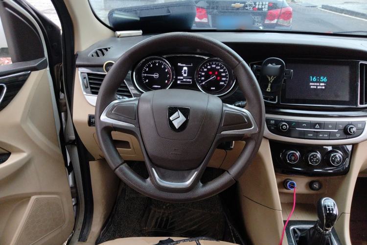 Used Baojun 730 2016 1.5L Manual Comfort Version 7 Seats China V Emission Standard
