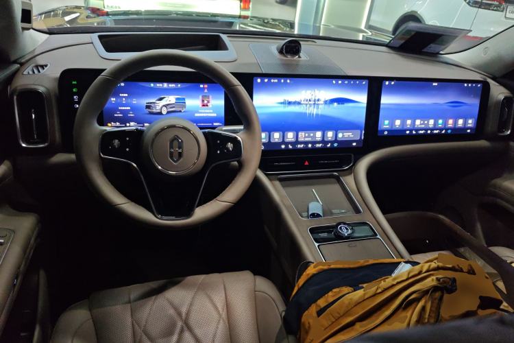 Used Hima AITO M9 2024 Range-Extended Ultra Version 52 kWh 5-Seater Model
