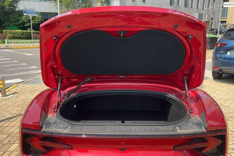 Used MG Cyberster 2024 580 km Ultra-Long Range Version