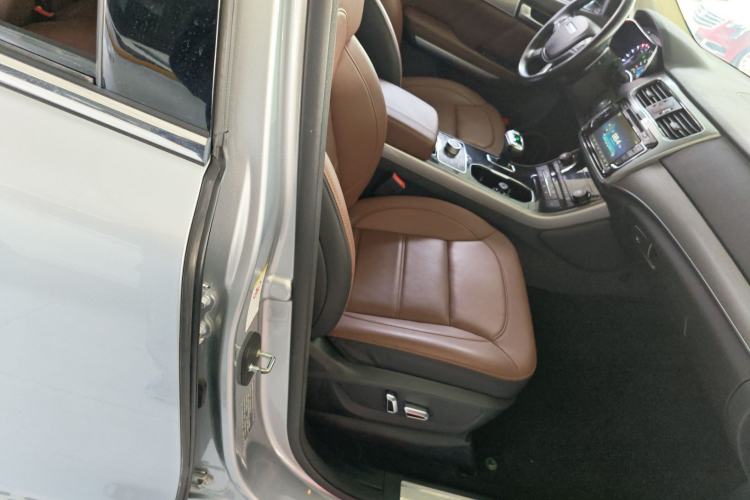 Used Haval H8 2017 2.0T Gasoline 4x4 Enjoyment Model