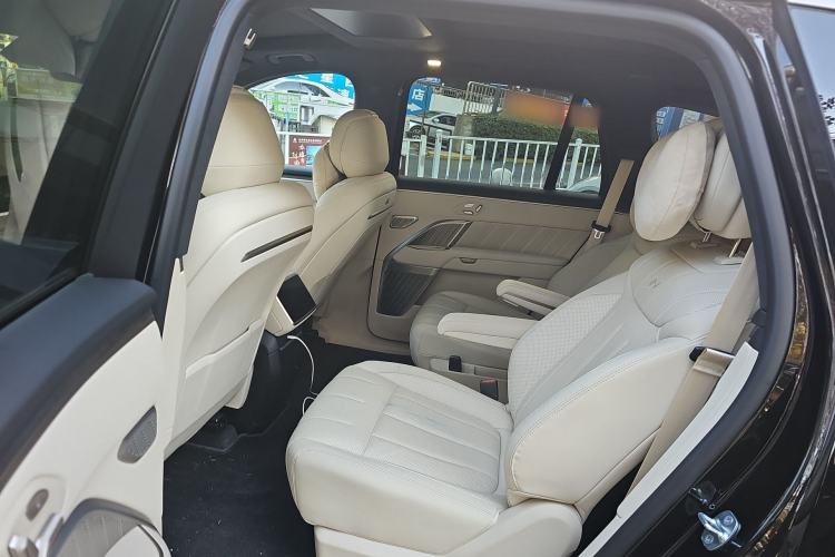 Used ONVO Luxeed L90 2025 Model—Max Six-Seater Version