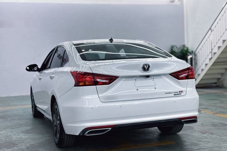 Used CHANGAN Ruicheng CC 2022 Blue Whale Edition 1.5T DCT Luxury Model Exterior 4