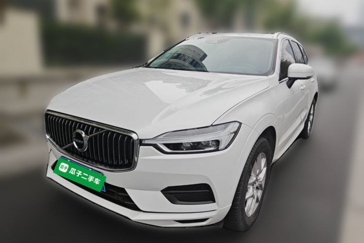 Used Volvo XC60 2019 T5 4x4 Smart Edition China VI Standard