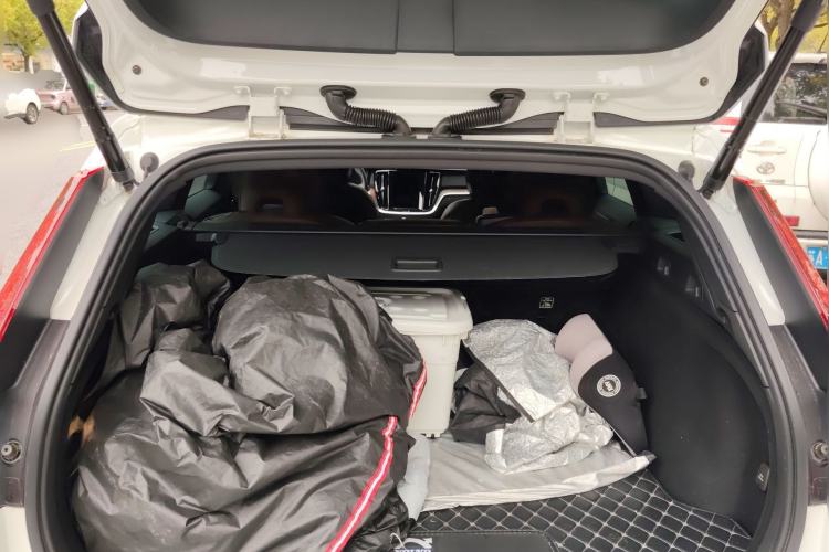 Used Volvo V60 2022 B5 Zhiyuan Luxury Edition