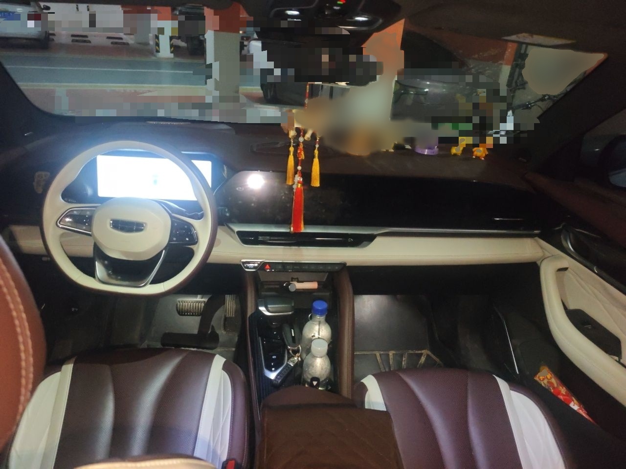 Geely Auto Monjaro L 2021 2.0TD DCT EVO Two-Wheel Drive Smart Luxury Version — снимка 18