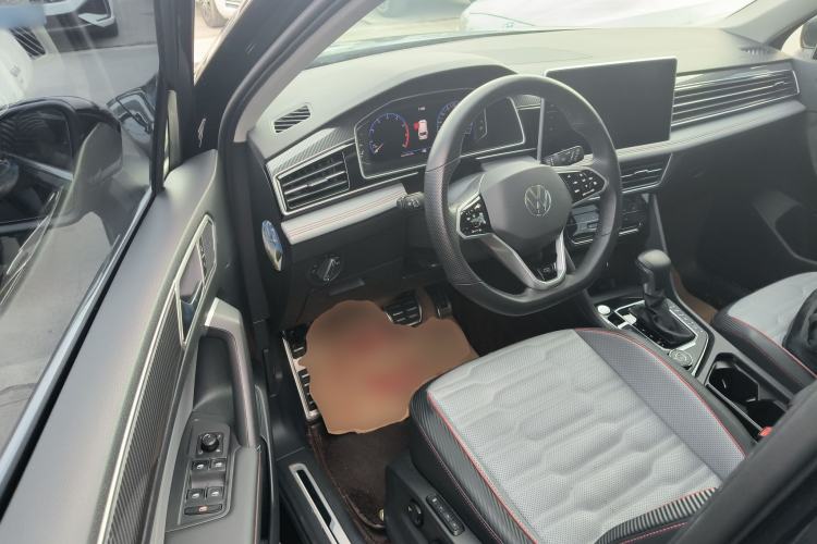 Used Volkswagen Tiguan L 2023 380TSI Automatic All-Wheel Drive R-Line Flagship 7-Seater Driver Seat