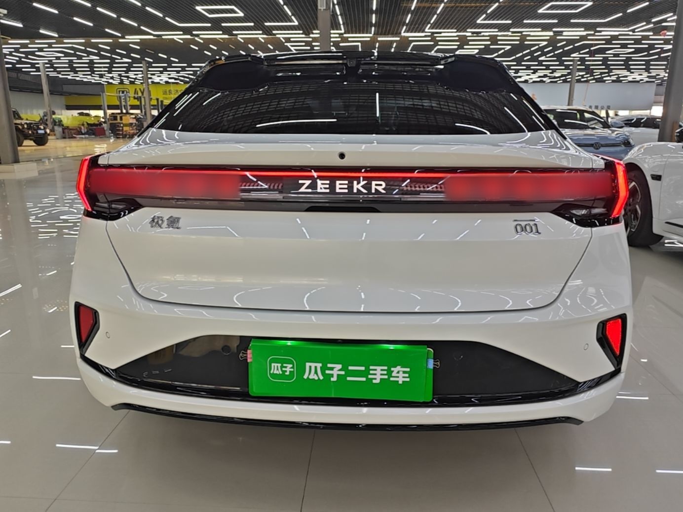Zeekr 001 2024 WE Edition 100 kWh Rear-Drive — снимка 5